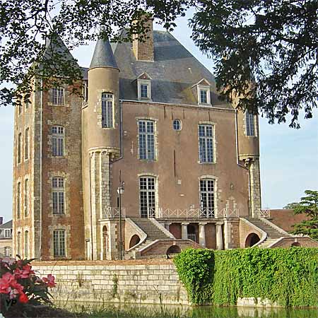 Château de Bellegarde (château des l'Hospital)