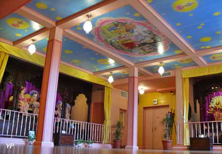 Temple Hindouiste de Gopalji Mandir - salle du temple