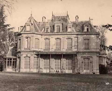 Château de Bernis vers 1948