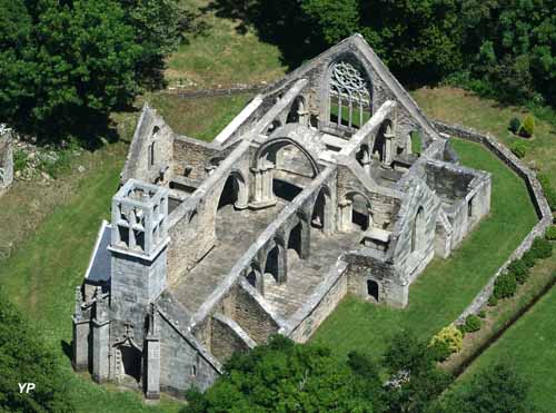 Chapelle Saint-Philibert de Lanvern avant restauration