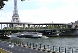 pont Bir-Hakeim à Paris