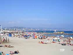 plage de Juan-les-Pins (doc. Yalta Production)