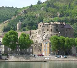 château de Tournon-sur-Rhône