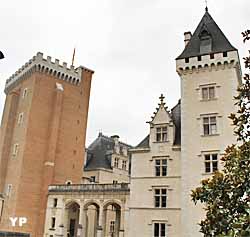 Château de Pau, aile Est, tour Napoléon III