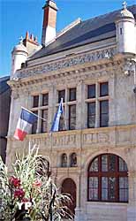 Hôtel de ville (doc. Ville de Beaugency)