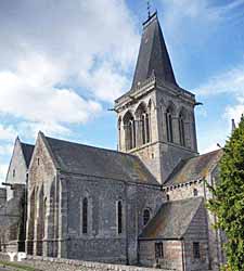 Eglise Notre-Dame - chevet (doc. Association Les Campagn'Arts)