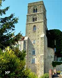 Tour Saint Thugal (doc. OTSI Château-Landon)