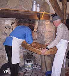 Ecomusées d'Oeuilly - le four à pain