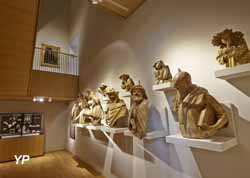 Musée des beaux-arts de Dijon - salle moulages des bustes des prophètes de la Chartreuse de Champmol