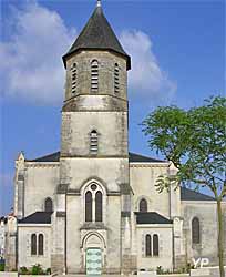 Église Sainte-Croix (doc. Office de Tourisme du Val de Vienne)