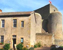 Château Saint-Hugues (doc. Association Les Vieilles Pierres)