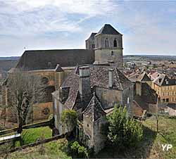 Gourdon - église Saint Pierre (doc. Office de Tourisme de Gourdon)