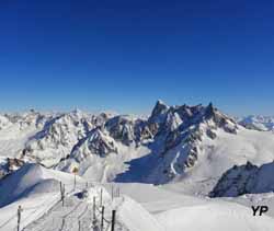 Station de Chamonix-Mont-Blanc - départ de la Vallée blanche