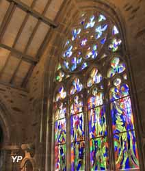 Chapelle Saint-Philibert de Lanvern - nouveaux vitraux