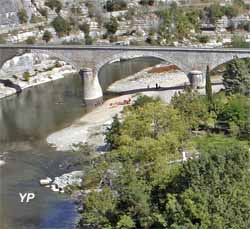 Village de Balazuc (doc. Sbastien Gayet / Pont d'Arc-Ardche)