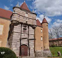 Château de L'Aubepin (doc. Roanne Tourisme)