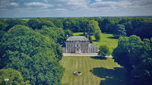 Château et chapelle Saint-Léger