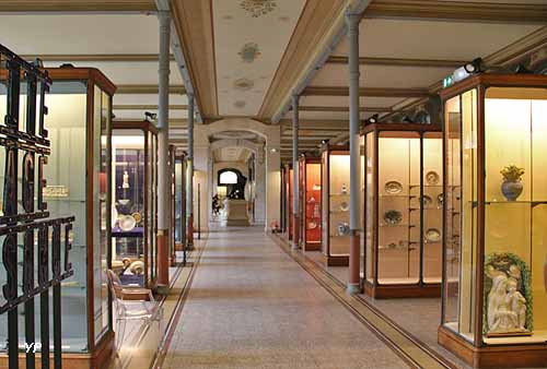 La céramique - Musée national Adrien Dubouché